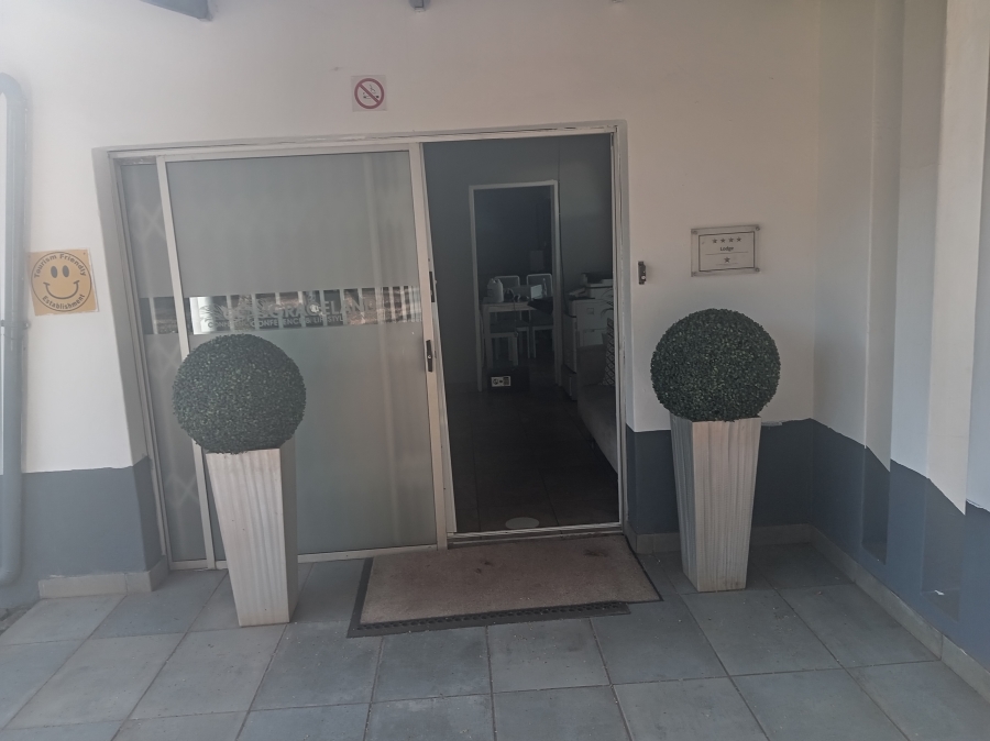 11 Bedroom Property for Sale in De Wildt North West